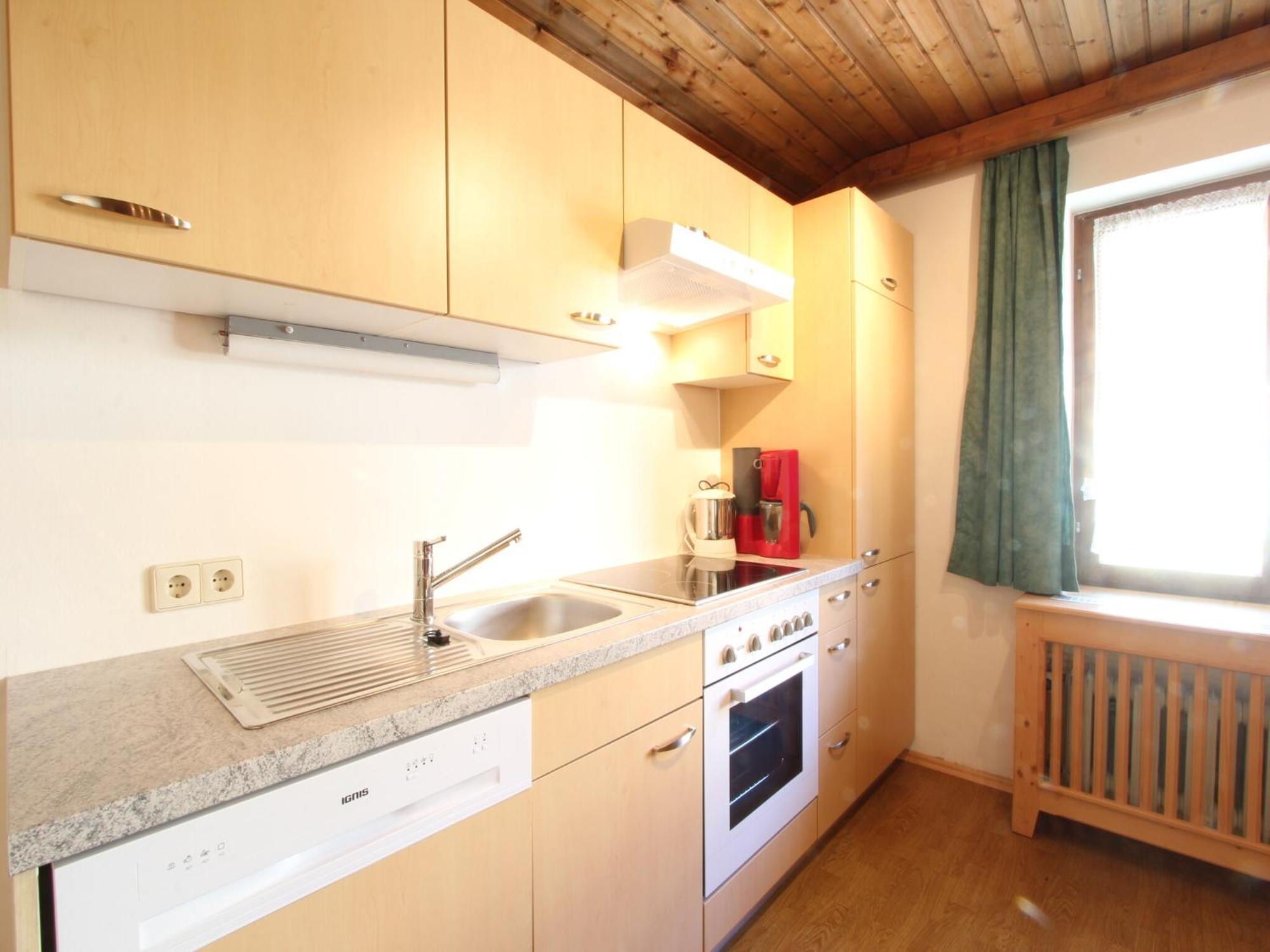 Spacious Apartment Near Ski Area In Миттерзилль Экстерьер фото